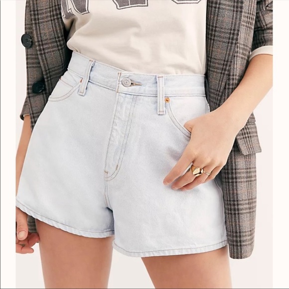 Levi's | Shorts | Levis Wide Leg High 